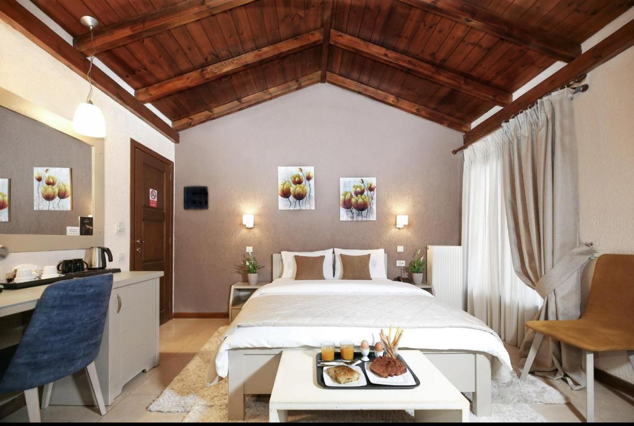 Asimina Guesthouse, Eptalofos Parnassos Екстер'єр фото
