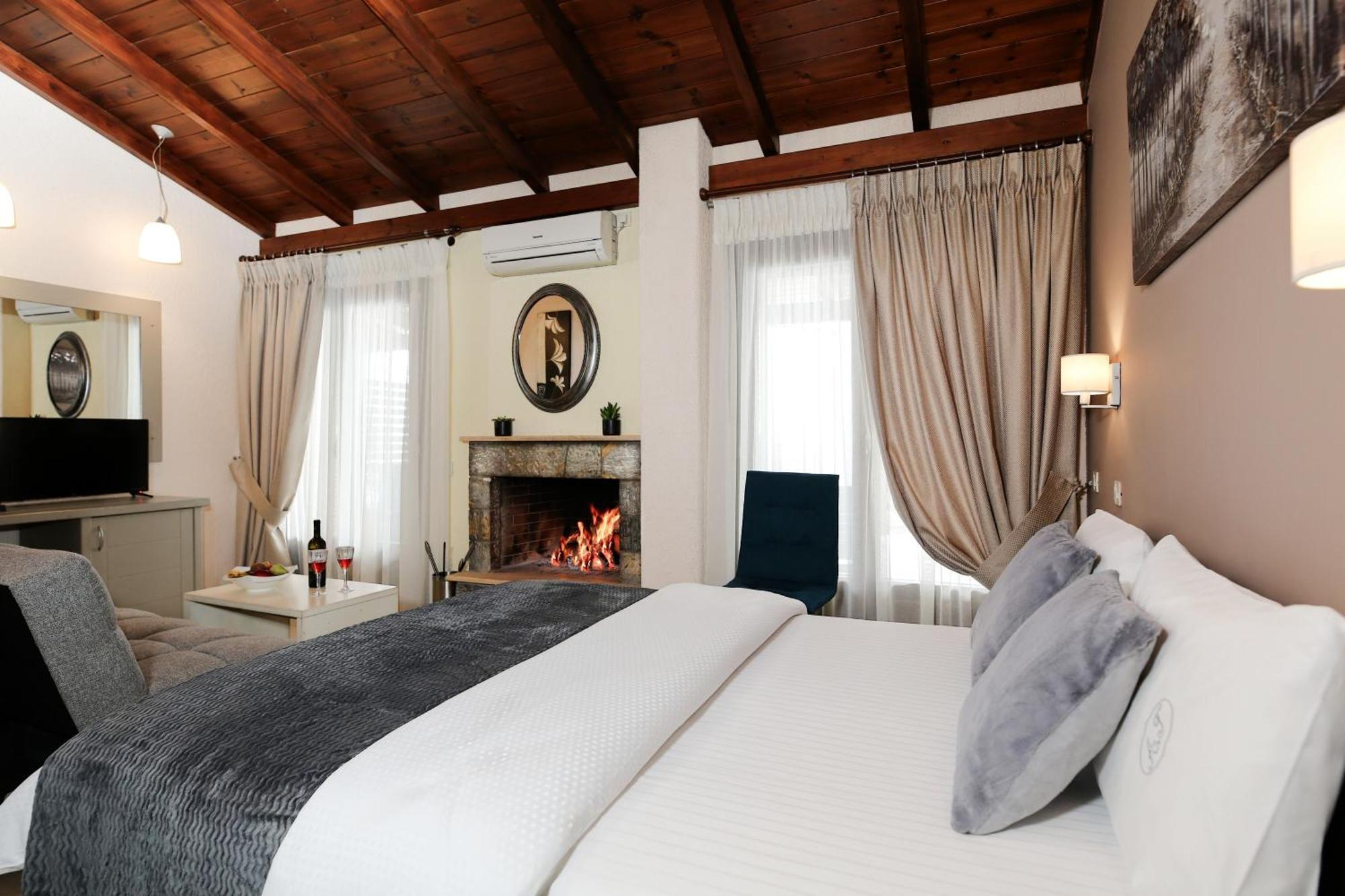 Asimina Guesthouse, Eptalofos Parnassos Екстер'єр фото
