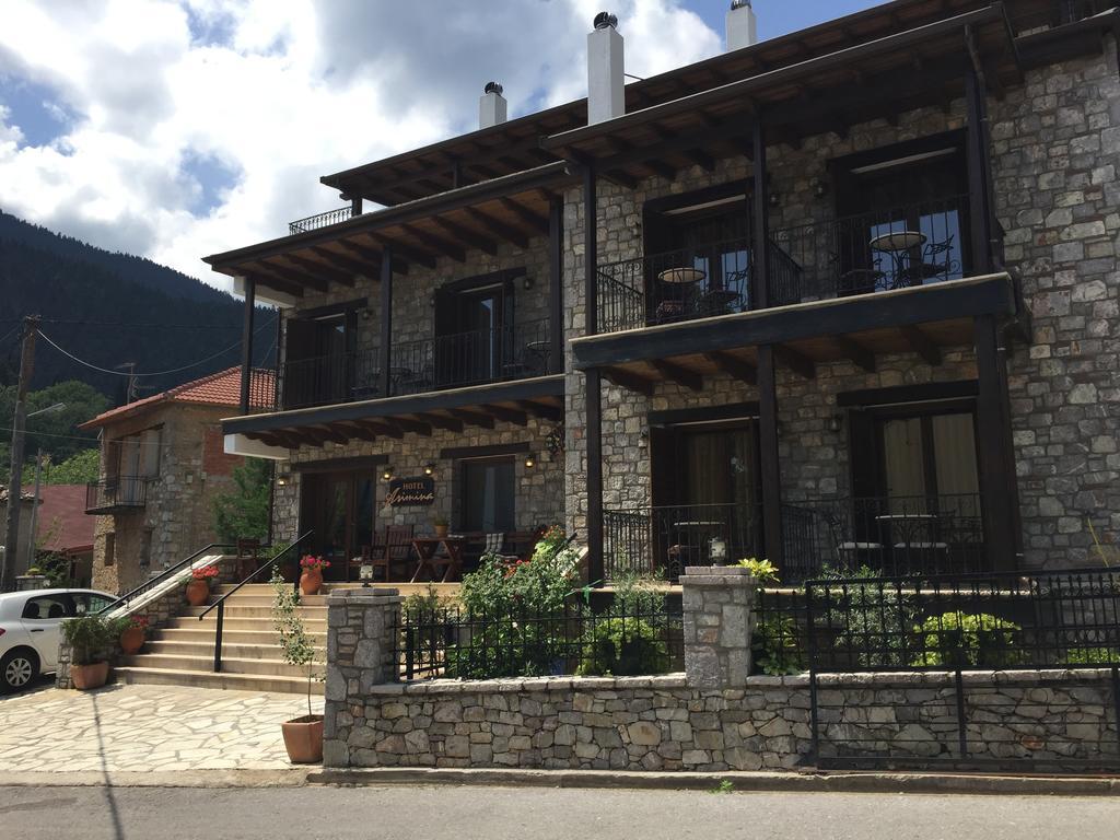 Asimina Guesthouse, Eptalofos Parnassos Екстер'єр фото
